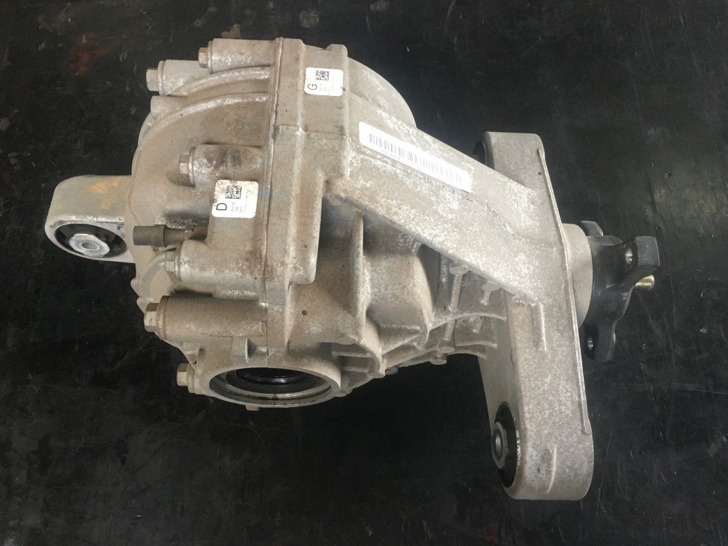 VE VF HSV SS-V SS V8 Manual 3.70 LSD Diff Centre