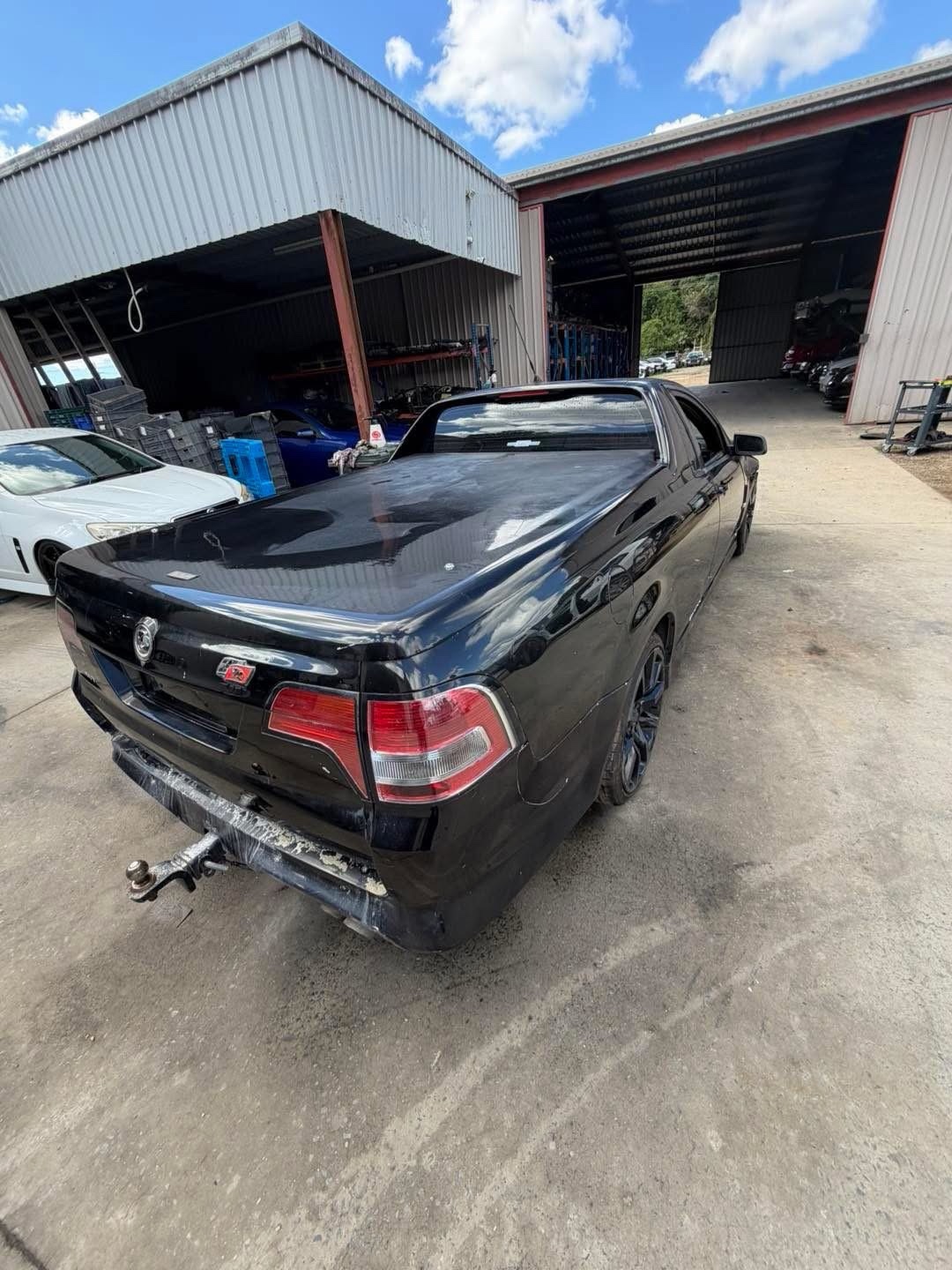 Wrecking VE HSV E3 Maloo LS3 6.2L Manual | HSV Parts