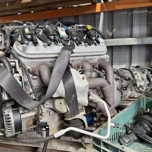 VF LS3 V8 Engine with Manual Gearbox