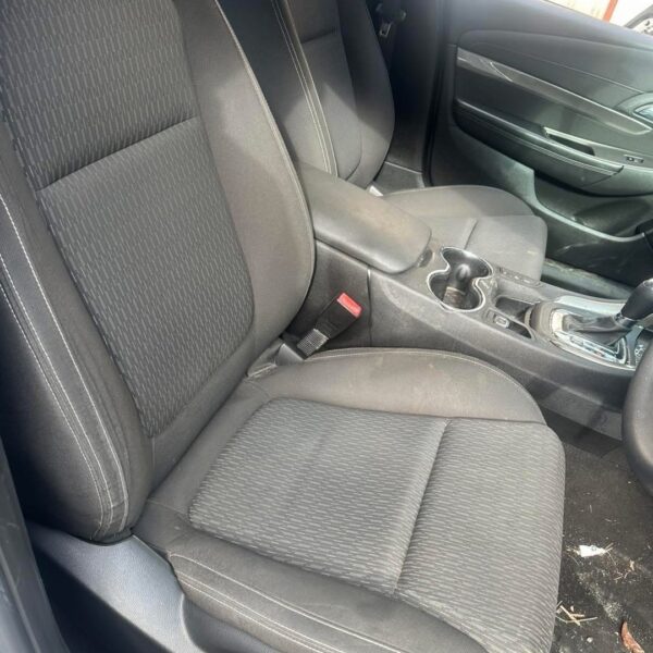 Genuine HSV VE Clubsport E2/E3 Leather Seats